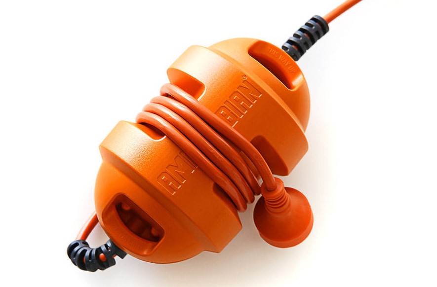 15 amp to 10 amp Caravan Power Adapter Campsmart
